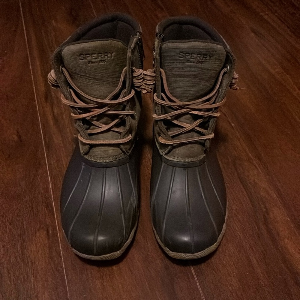 Sperry Flat Heel Duck Boots